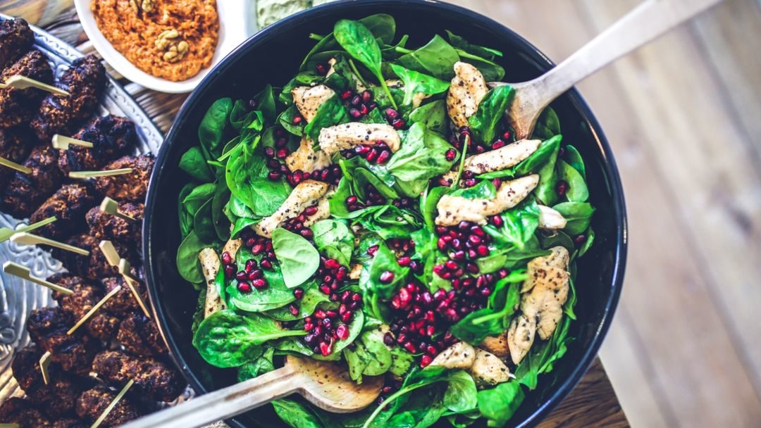 23 Delicious Fall Salad Recipes